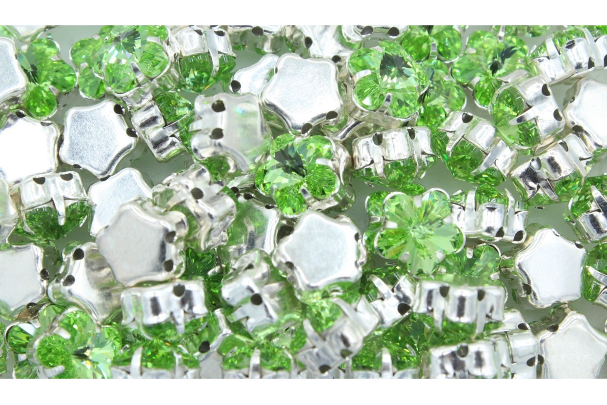 Crystal / Claw Bead, Trimming & Craft Co