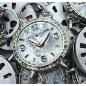 Clock - 40 x 30mm - Antique Silver