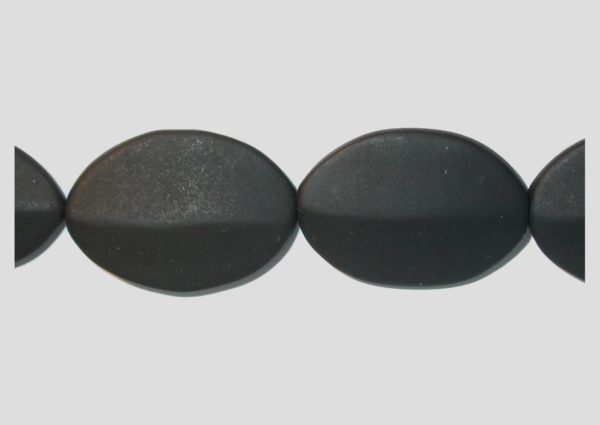 Black Stone - 30 x 22mm Oval - 19cm Strand