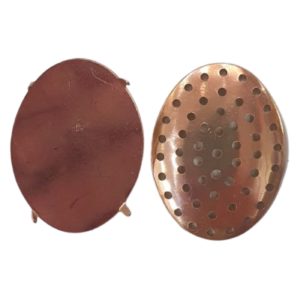 Clip On Earring / Sieve - 30 x 22mm - Gold