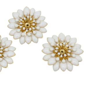 Enamel Flower / Stamen - 30mm - White