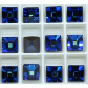 Swarovski 2483 – Square - Dome Back - 10mm – Bermuda Blue V Unf