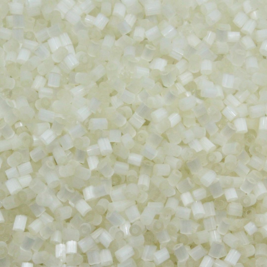3mm Bugle Bead Cream Satin Price per gram Bead, Trimming & Craft Co