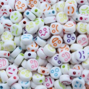 Emoji Coin – 7mm – White / Multi
