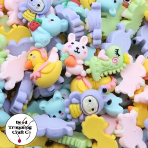 Novelty Mix - C - 18 - 22mm - 50 Pieces