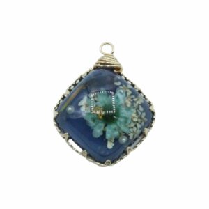 Pressed Flower Drop - Diamond - 29 x 22mm